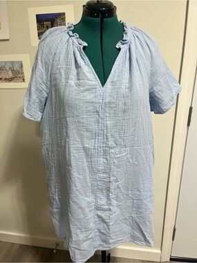 Old Navy Light Blue Gauze Tunic Top